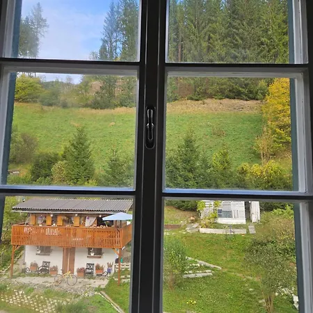 דירה Bergkuss Brunnalm